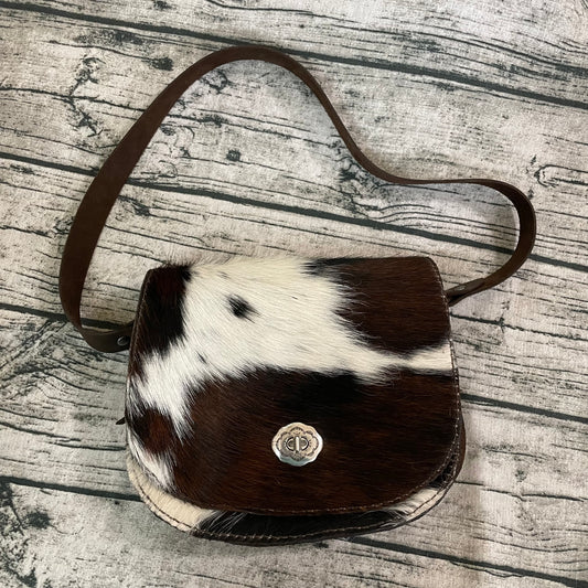 Pioneer Saddle Shoulder Bag- Hair On Hide