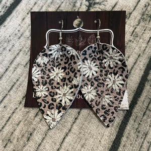Leopard Daisy Petal Leather Earrings